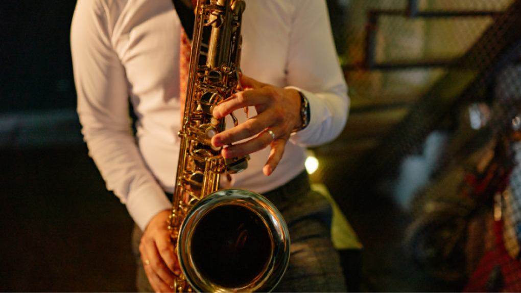 man playing a sxaphone